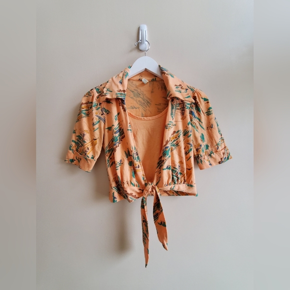 Vintage tie front cropped short sleeved shirt - Picture 1 of 5